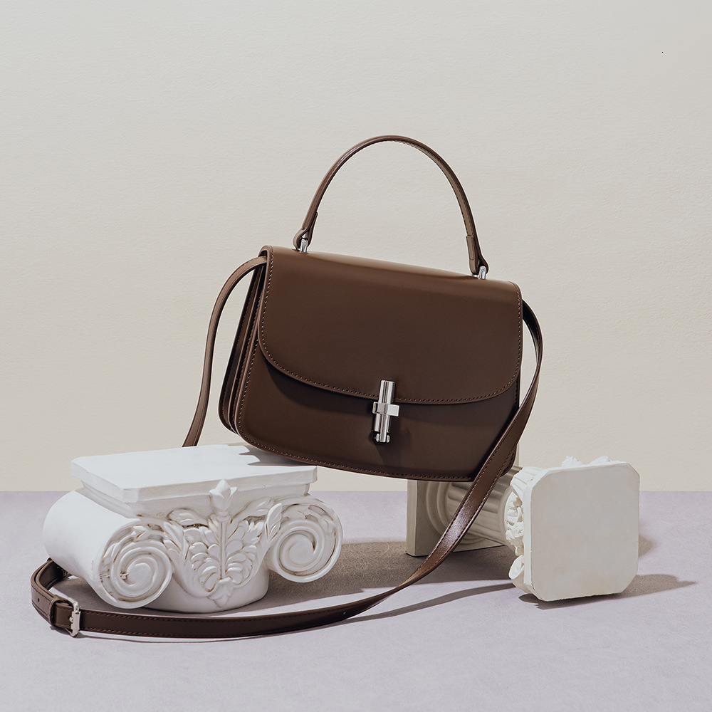 Bag New French Organ Bag Elegant And Elegant, Unique Single Shoulder Bag, High End Genuine Leather Fashion Versatile Handbag