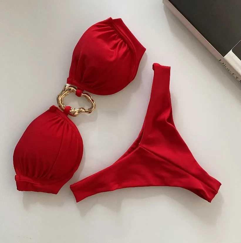 2025 Sexy Black Bikini Set with Gold Ring Detail- Adjustable Straps and High-Cut Bottoms Perfect for Beach Wear and Pool Parties X250203