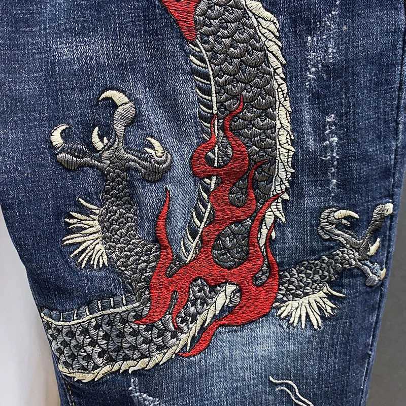 Mens Jeans 2023 Summer New Denim Shorts Fashion Dragon Embroidered Chinese Pants Slim Fit Cropped Pants Korean Japanese X2502031