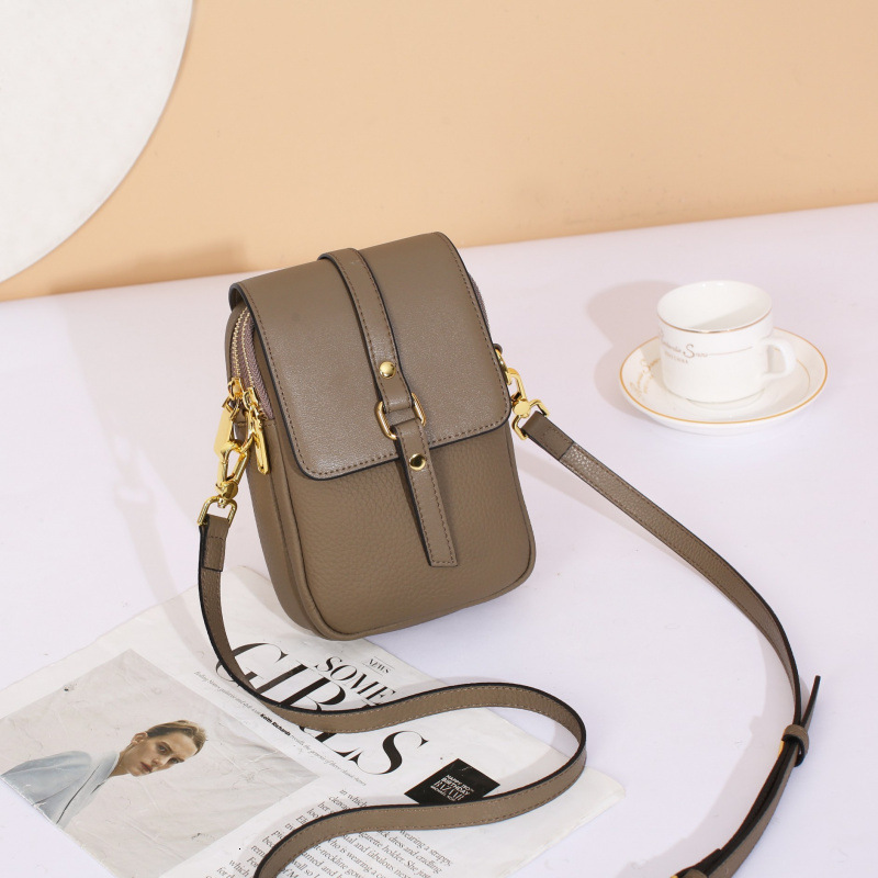 Bag Mobile Made Of Genuine 2025 Trendy Small Soft Leather Mobile Phone Women's Crossbody Bag, High-End Single Shoulder Bag