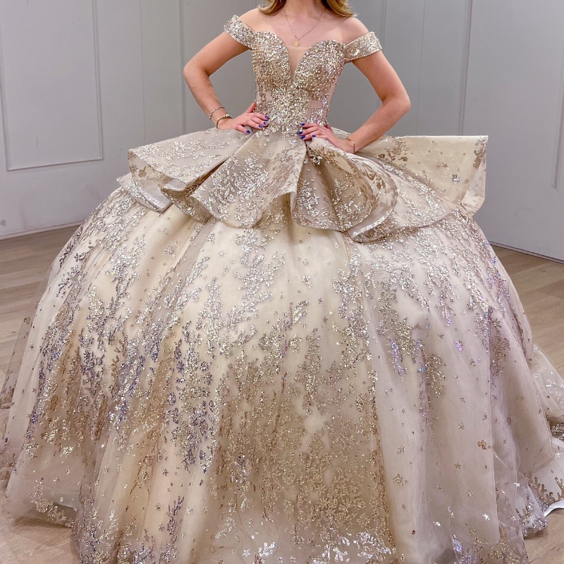 Champagne Quinceanera Dresses Ball Gown Off Shoulder Sequin Appliques Lace Beading Tull Birthday Party Sweet 16 Dress Vestidos 15 De Anos