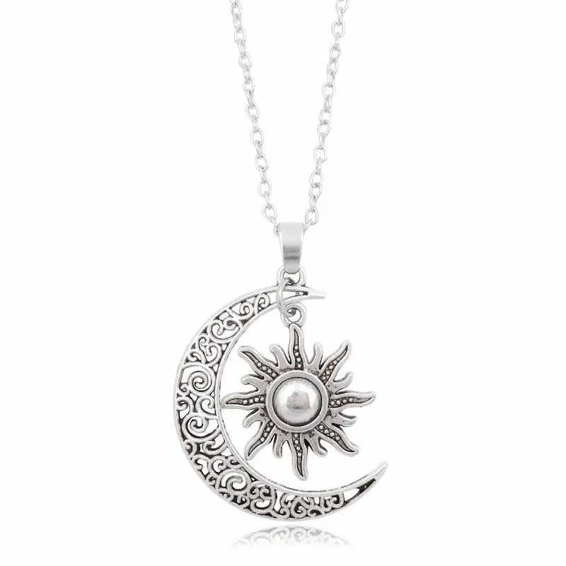 Ice and Fire Song Sun Moon Star Pendant Necklace Womens Vintage Sweater Chain WholesaleXJ250121