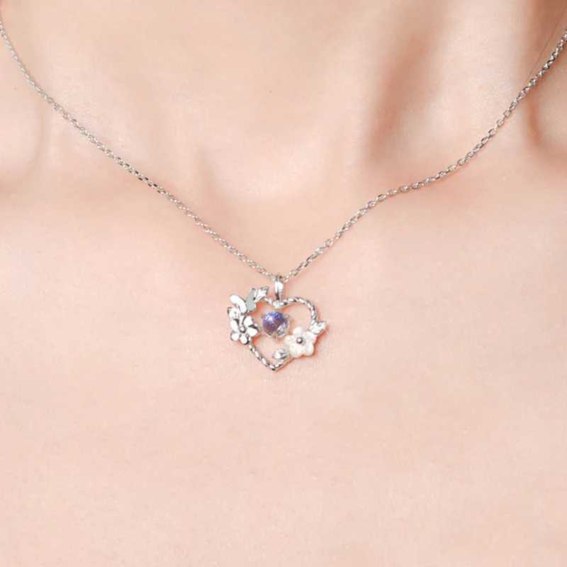 Trendy Moon Star Planet Pendant Necklace for Women Silver Color Zircon Butterfly Flower Heart Choker Clavicle Chain Jewelry GiftXJ250121