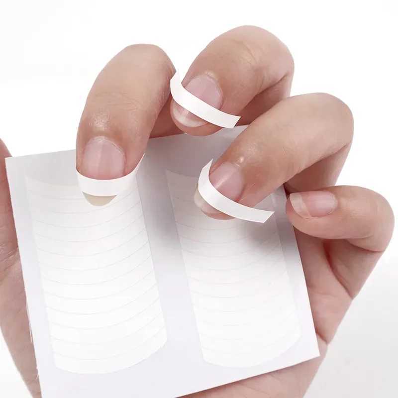 V-shaped White French Manicure Strip Wavy Line Nail Art Form Fringe Tip Guides Sticker DIY Nails Line Auxiliary Decoration ToolsXJ250120