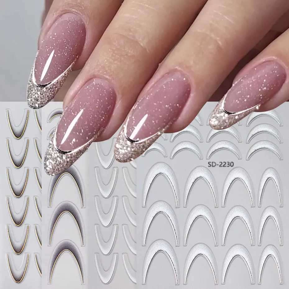 2/4pcs Gradient French Nail Decals Brozing Gold Silver Curved Striped Design Glitter Sticker 3D Dreamy Crescent Manicure SliderXJ250120