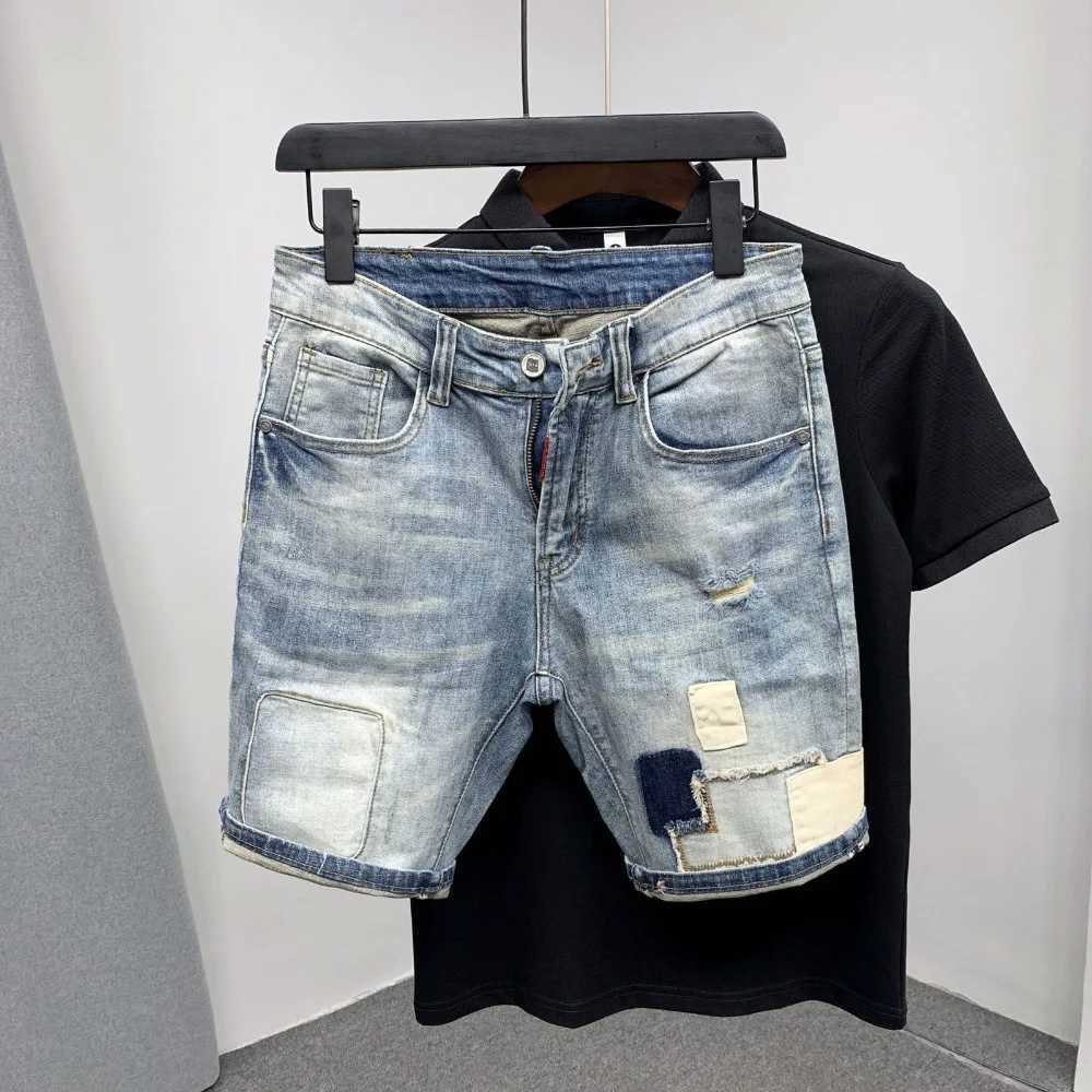 New mens denim shorts with perforations Korean style straight quarter patch casual jeans Bermuda mens clothing X250203