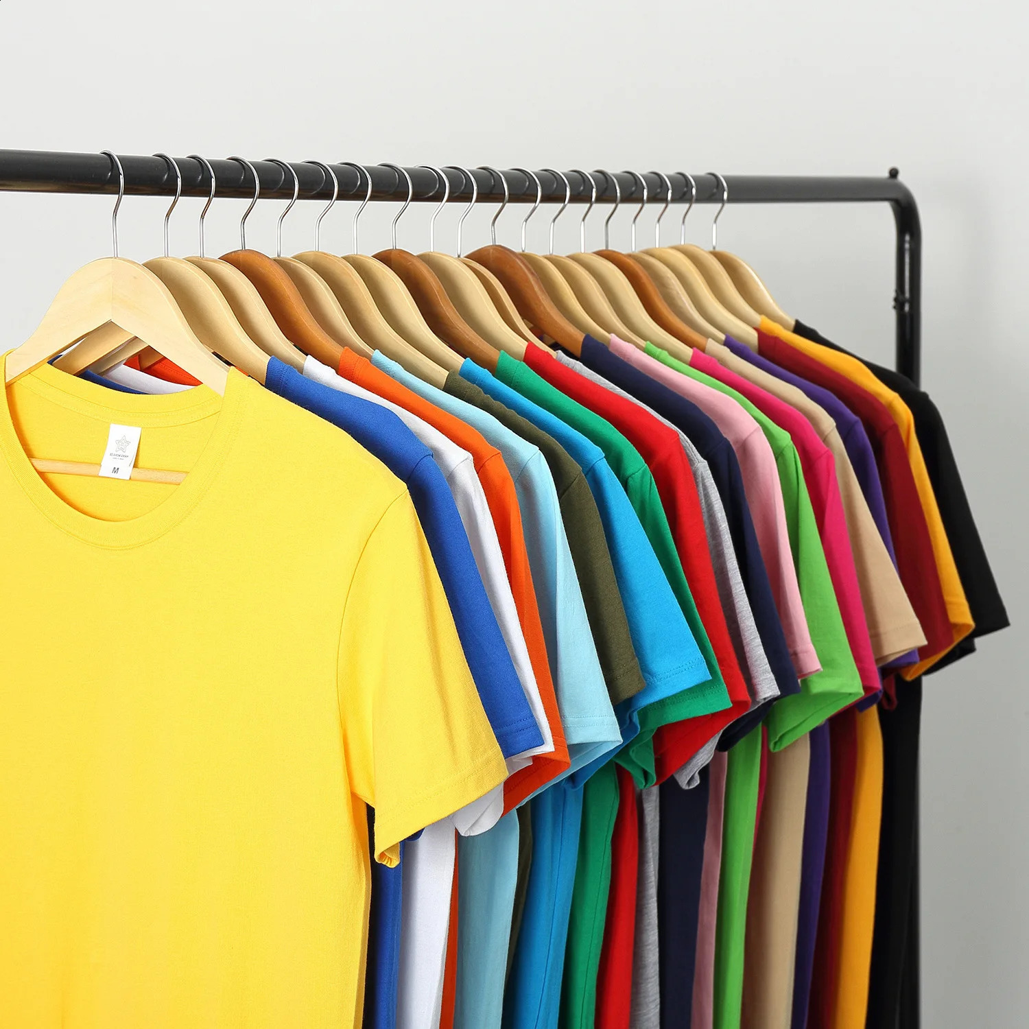 Cotton Mens Tshirt Shortsleeve Man T shirt Short Sleeve Pure Color Men t Tshirts For Male Tops 250120