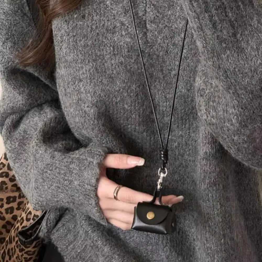 Mini and Compact Leather Hanging Neck Coin Purse Necklace Gifts Pendant Long Sweater Chain Headphone Bag WomenXJ250121