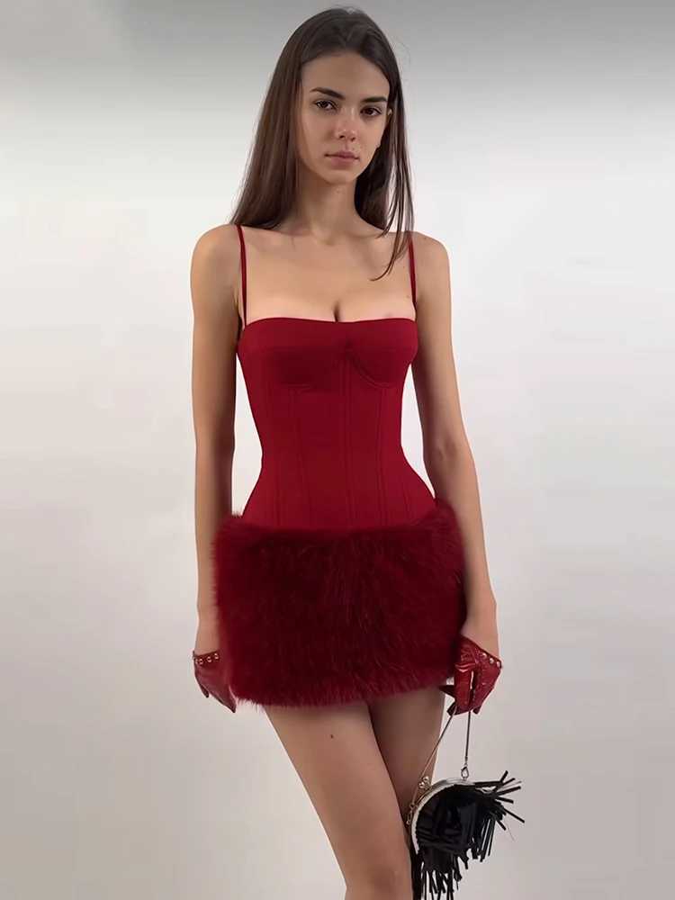 Nibber Pathwork Christmas Sexy Woman Dress Furry Hem Skinny Sveless Backless Midnight Suspenders Stylish Classic Mini BodyconXJ250115