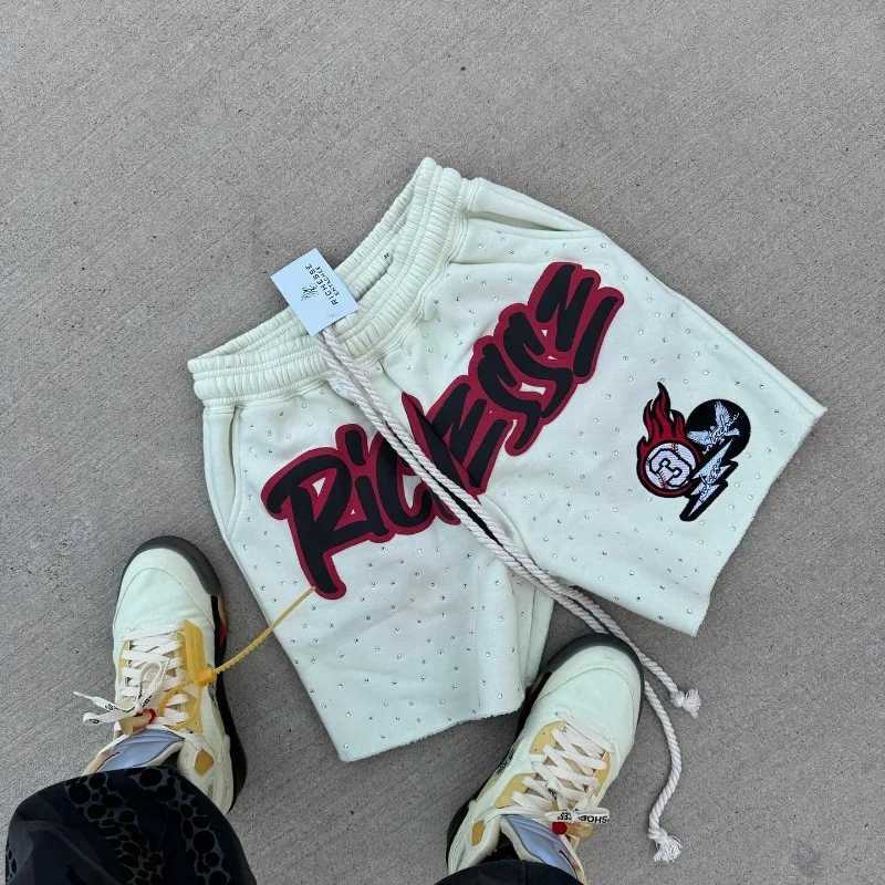 Y2K Harajuku mens shorts with rhinestone letter printed cotton sweater fashionable new hip-hop basketball street loose casual shorts X250410