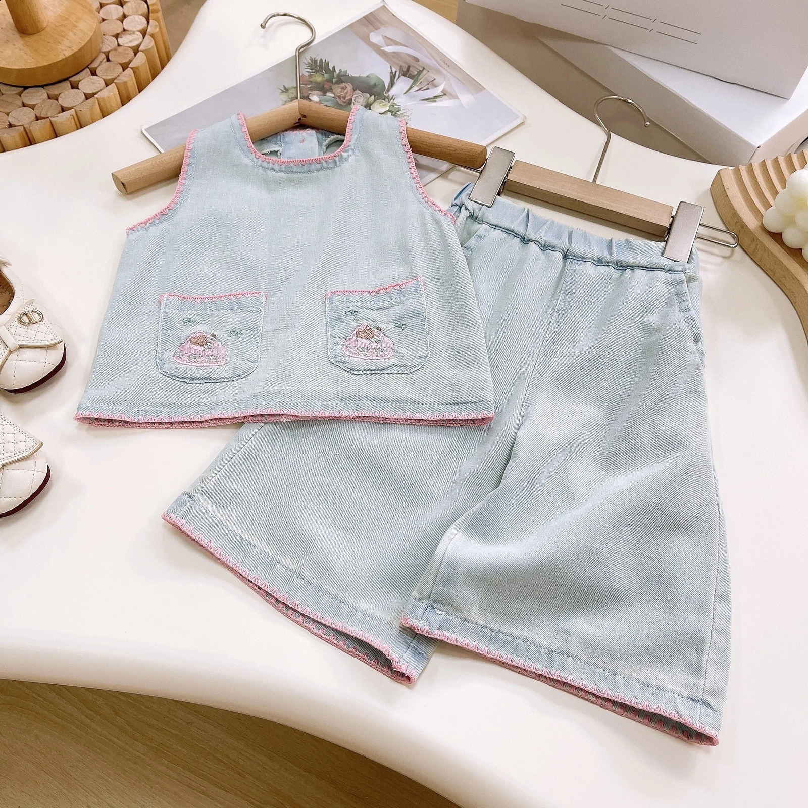 Childrens Clothing Sets Cute Lace Embroidered Denim Sleeveless Top with Wideleg Pants 2pcs Toddler Girl Clothes 250117