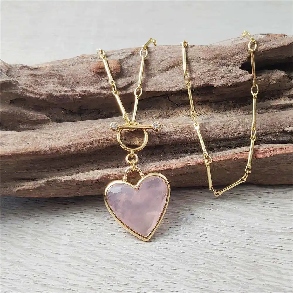 FUWO Wholesale Natural Rose Quartzs NecklaceLove Heart Shaped Pink Crystal With 17 Golden Stick OT Chain Jewelry 5Pcs NC478 250117