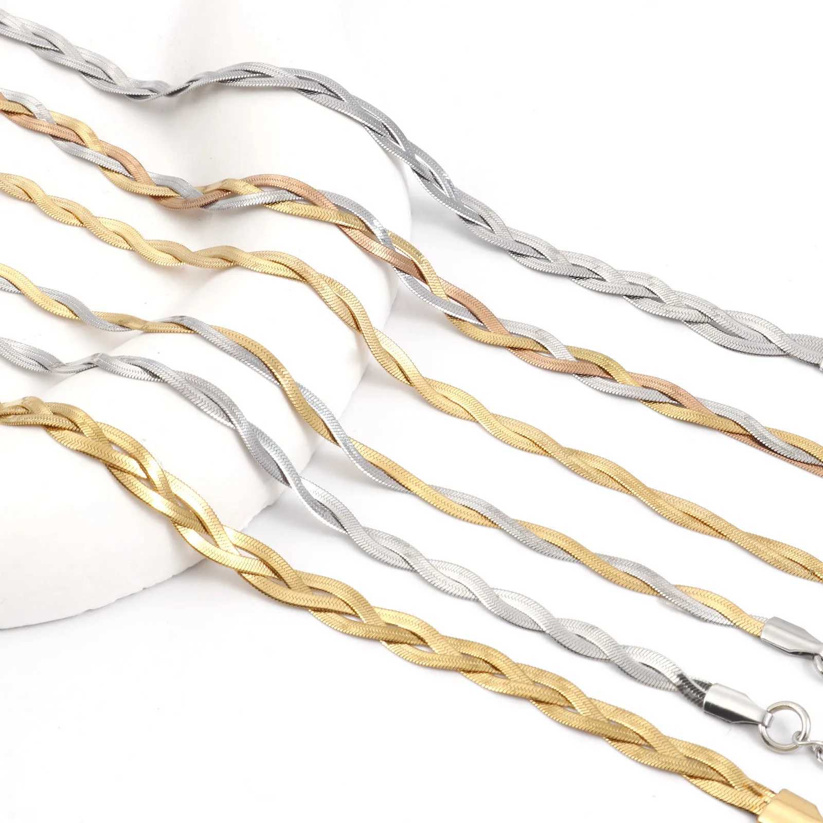 304 Stainless Steel Twist Chains Bracelets For Women Gold/Silver Color Snake Chain Bracelet Men Fashion Punk Jewelry 18.5cm Long W250121