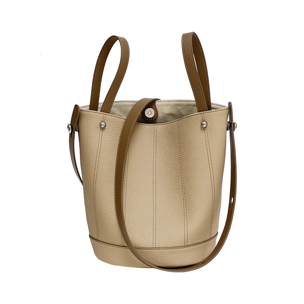 Bag Spring New Top Layer Cowhide Women's Fashionable And Minimalist Bucket Contrasting Color, Large Capacity Crossbody Bag, Leather Shoulder Bag