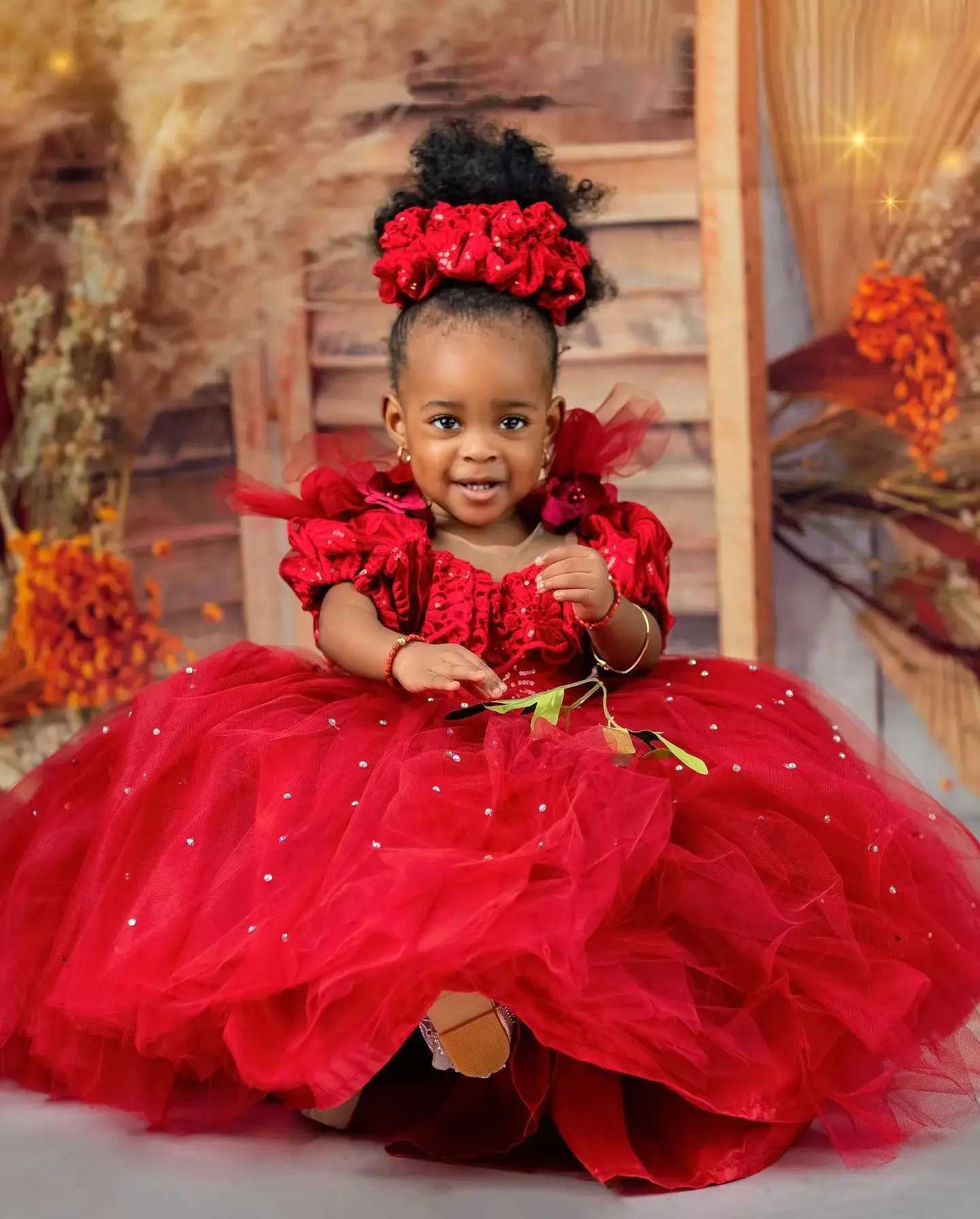 Customized Red Flower Girls Dresses for Wedding Princess Beaded Lace Kids First Communion Christening Dress Girls Party Gown X250203