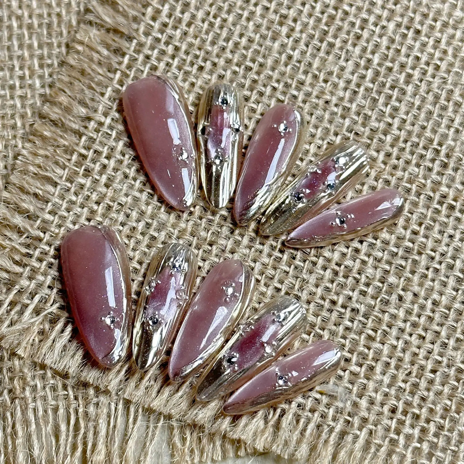 Emmabeauty Pink Crystal Cat Eye Sweet Cool Almond Water Drop Shape Blush Gold Hand Painted Press On Nails with Cool Style 250108