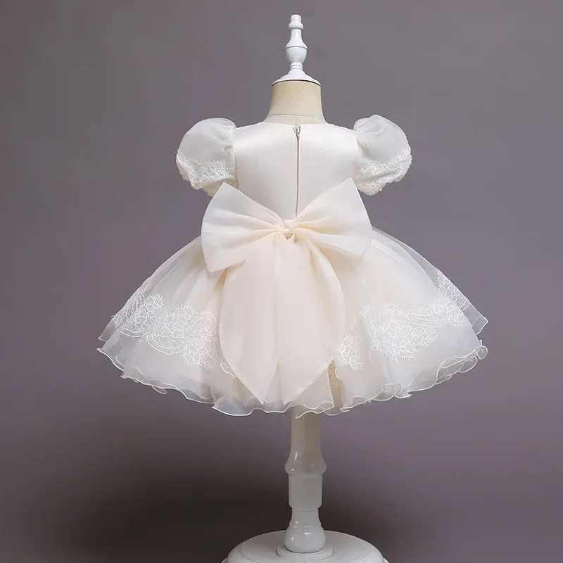 Puff Sleeve Embroidery Big Bow Baby Girl Baptismal Dress Pearl Princess Kids Dress Toddler Clothes For Newborns Dresses 1 3 6Y X250203