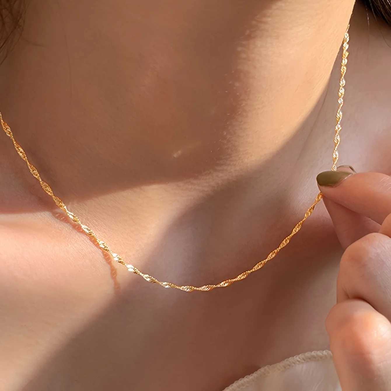 Exquisite Gold Plated Stainless Steel Thin Chain Necklace for Women Simple Style Clavicle Chain Female JewelryXJ250121