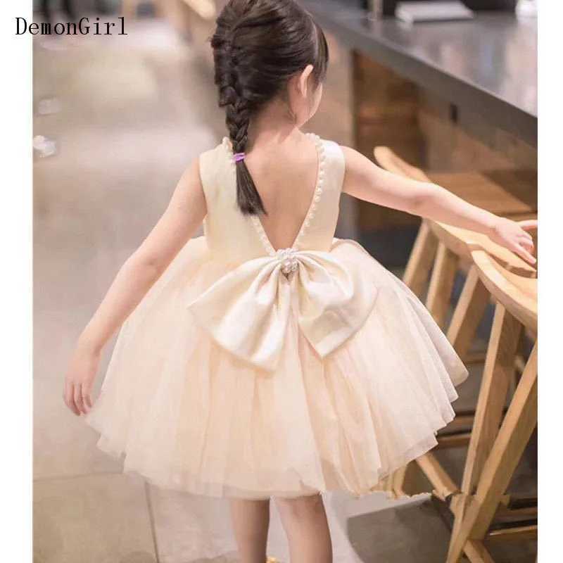 White Tulle Pearls Baby Girls Dress Kids Clothes Bow Birthday Party Gown Girls Baptism Princess Christening Evening Clothes X250203