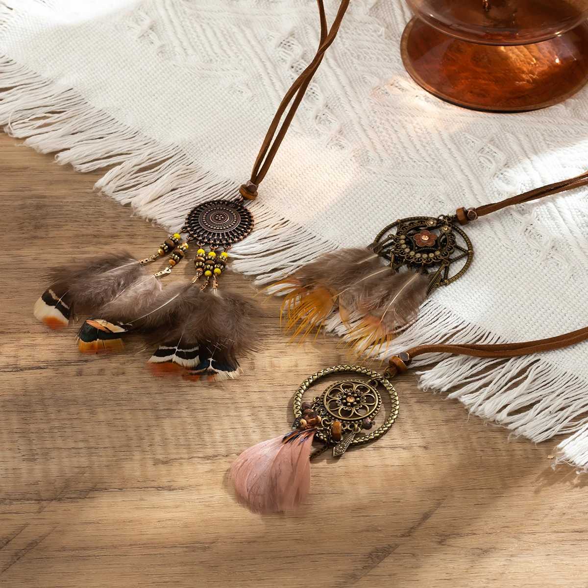 Salircon Bohemian Metal Wreath Feather Pendant Necklace Vintage Brown Korean Velvet Rope Chain Necklace Womens Harajuku JewelryXJ250121