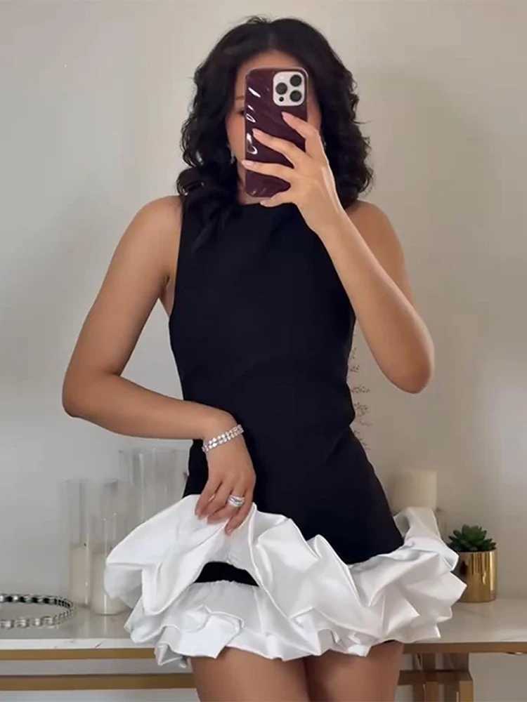 White Ruffled Hem Folds Women Mini Dress Ele Sveless Backless Zipper Fe Dresses 2024 Summer Lady Evening Party RobesXJ250115