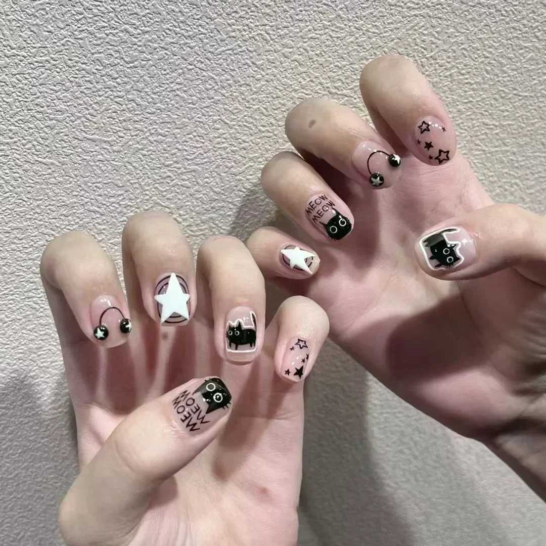 24pcs Black Short Ballet False Nails with Jelly Glue French Design Detachable Fake Nails Art Heart Full Cover Press on Nails TipW250120
