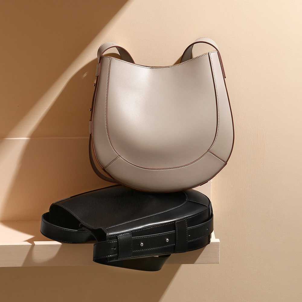 Bag New Light Luxury Genuine Leather Sherry With Niche Design, Large Capacity Tote Bag, Simple Style, Fashionable Commuting Shoulder Bag