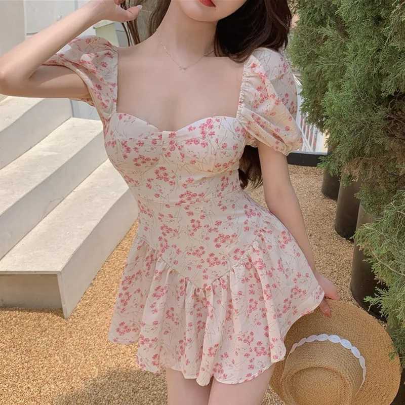 Womens Floral Dress French Style Ruffled Puff Sve Square Neck High Waist Casual Summer Short Chiffon DressXJ250115