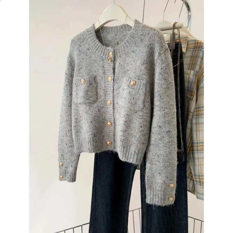 Korea Gold Buttons Gray Women Knit Cardigan Simple O-Neck Long Sleeve Sweater Coat Autumn Winter Office Lady Elegant Knitwear 250118