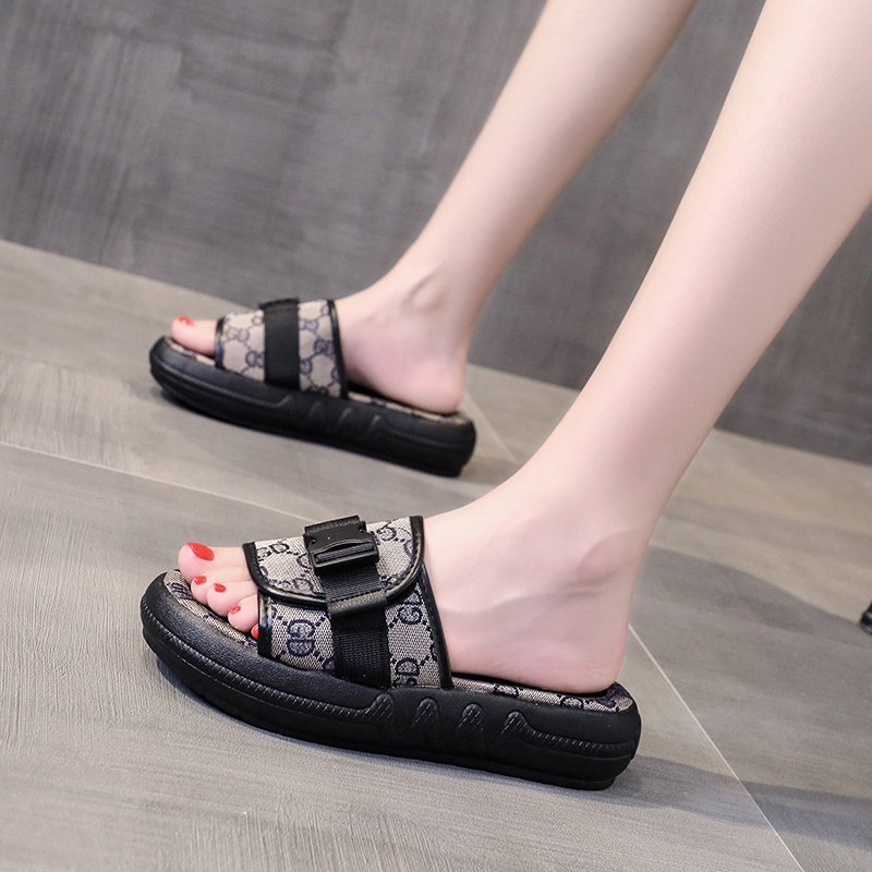 2025 new hor free shipping for hot designer brown black New womens summer non slip slippers