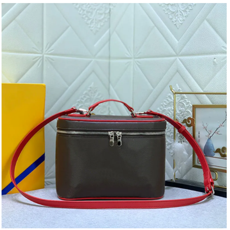 Cosmetic Bag Makeup Bag Box Tote Bag Wallet Designer Crossbody Bag Shoulder Handabgs Toilet Wash Bags Make Up Bag Designer Purse Beauty