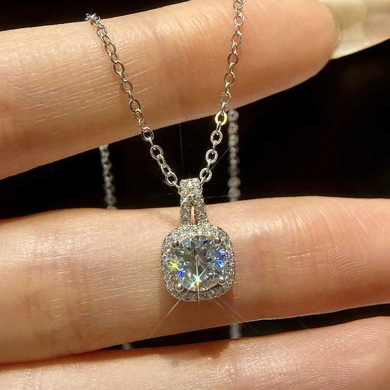 GRA Luxury 1-2CT Moissanite Diamond Pendant Square Gemstone Necklace for Women Original 925 Sterling Silver Wedding Fine JewelryXJ250114