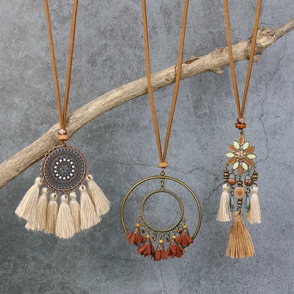 Boho Long Necklace Tassel Ethnic Style Retro Flower Pendant Necklace Womens Sweater Chain Necklace Beach Travel Daily JewelryXJ250121