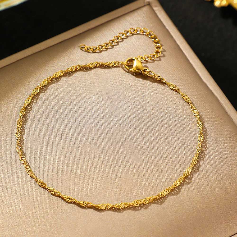 Stainless Steel Bracelets Elegance Exquisite Sense of quality twisted chain Delicate Bracelets For Women Jewelry Party Favors W250121
