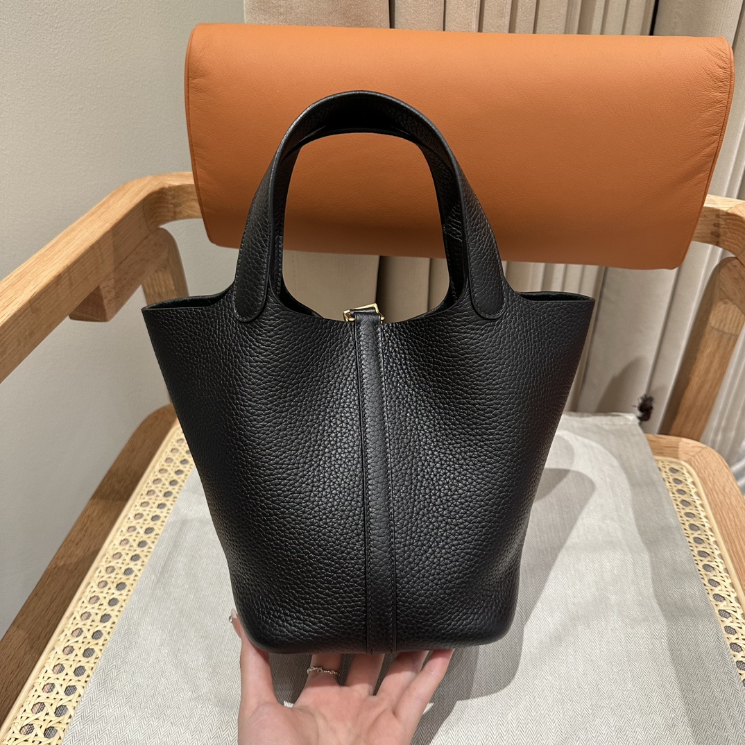 10A Mirror Quality women 18cm Bucket bags Handmade designer Handbags Classic Fashion Togo Leather tote bag with lock handbags