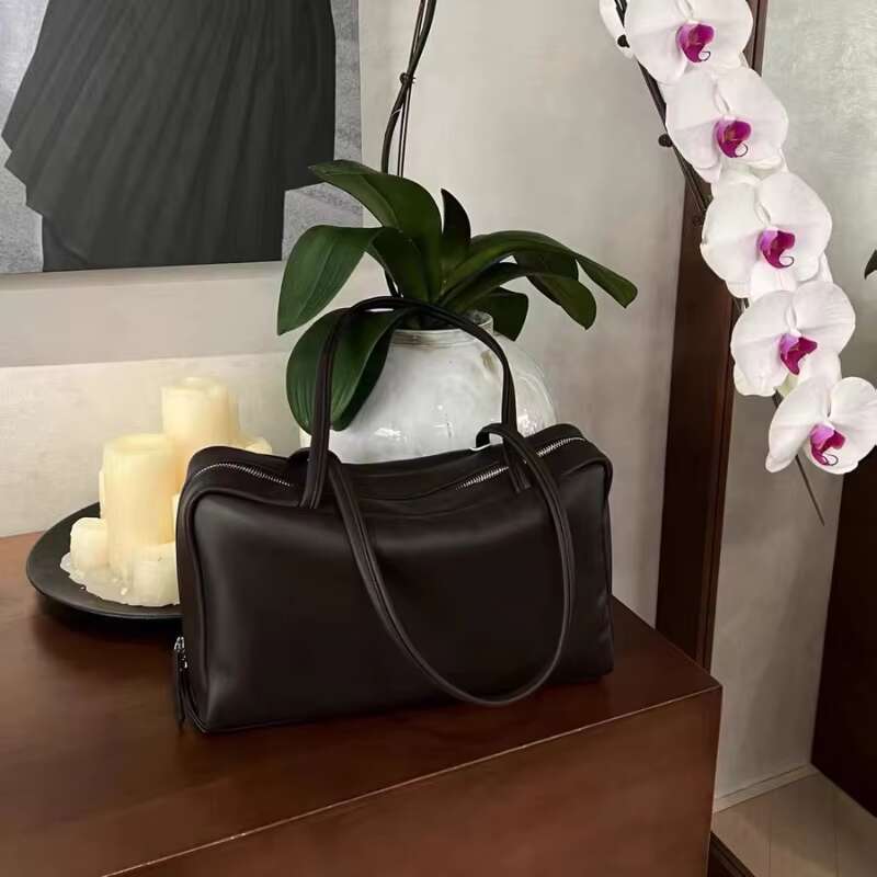 Square Tote Bags For Women Brand Design Solid Color Elegant Commuting Shoulder Large Capacity Handbags 2025 Pillow Bag