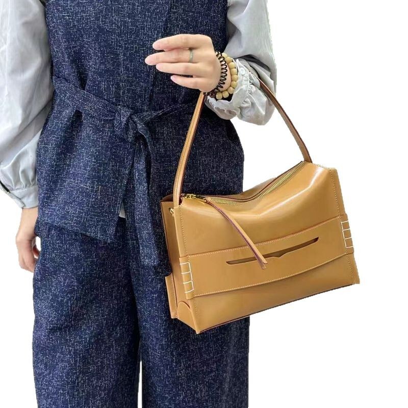 New large capacity commuting soft cowhide women's tote eaves handbag, single shoulder crossbody bag, armpit bag