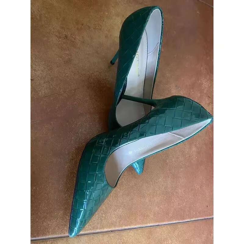 Women Fetish 9.5cm High Heels Scarpins Nightclub Stiletto Pointed Toe Goddess Pumps Valentine Red Green Serpentine Lady Shoes