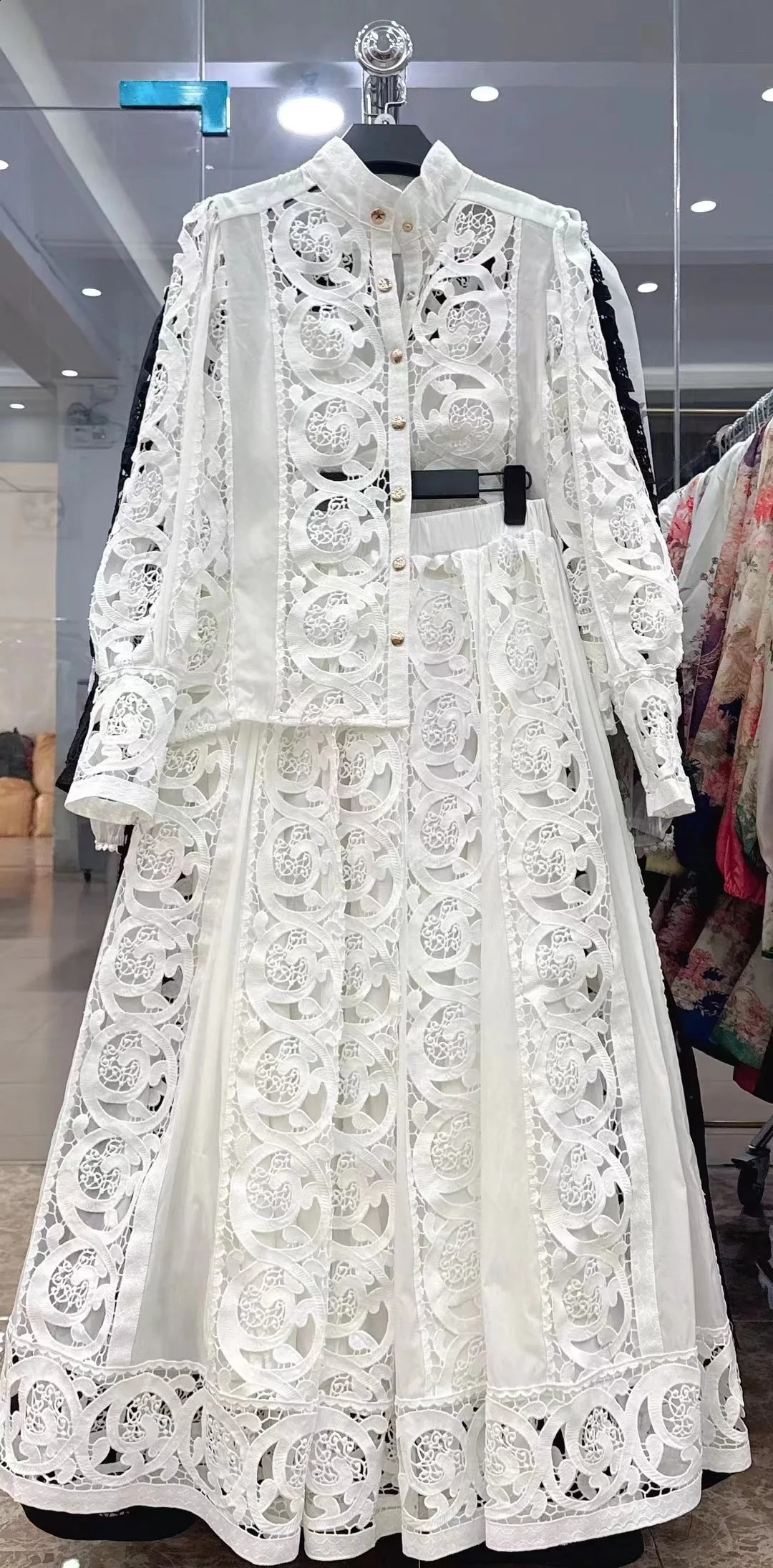Autumn crochet white lace embroidery 3-piece set womens dress set hollow loose top elastic waist long skirt 250110