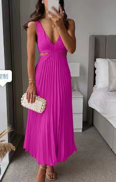 Summer 2025 New Designer Beach Skirt Elegant V-neck Sleeveless Hollow Out Sexy Backless Pleated Skirt