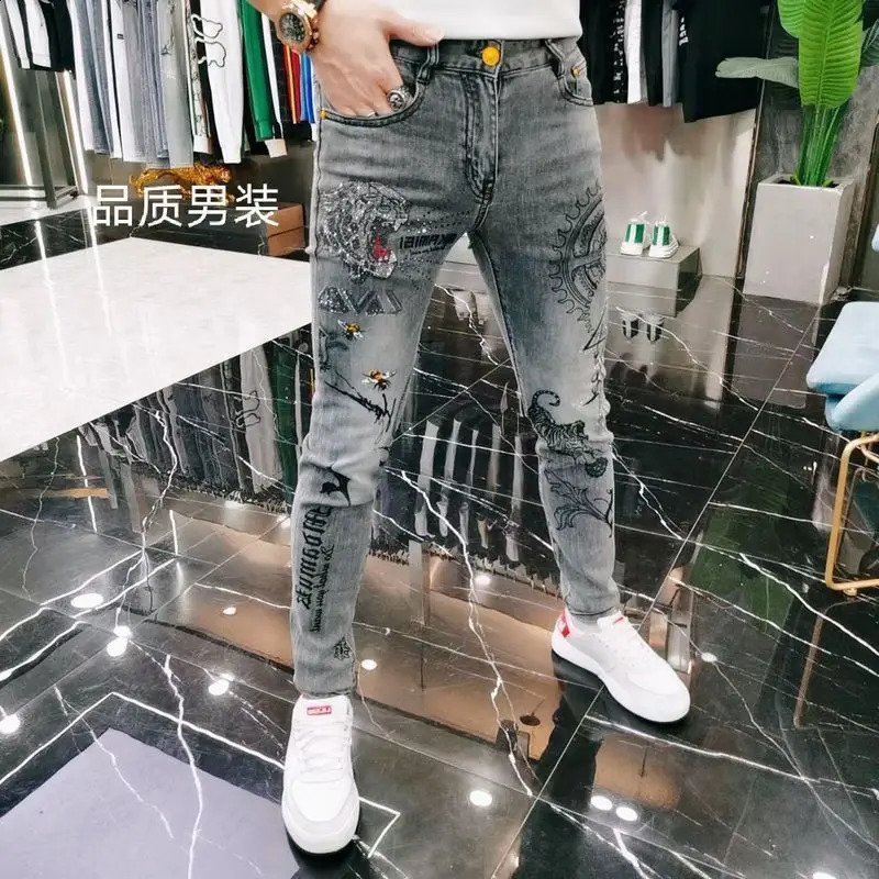 High-end European Korean Mens Slim Fit Jeans with Tiger Diamond Print for Casual Wear Spring Autumn Stretch Clothing Men 250120