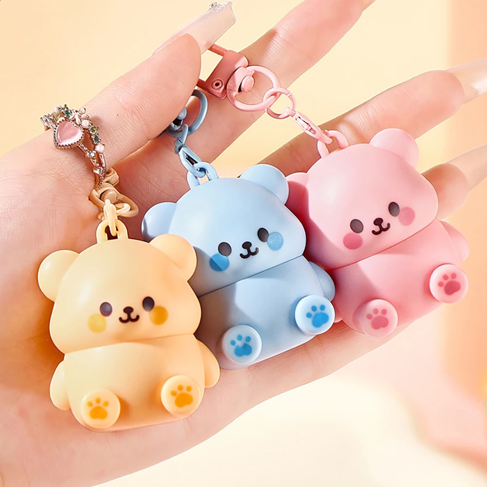 Colorless Strawberry Bear Cute Lip Balm Honey Lipstick Moisturizing Nourishing Lipstick Blueberry Children for Men and Women 250121