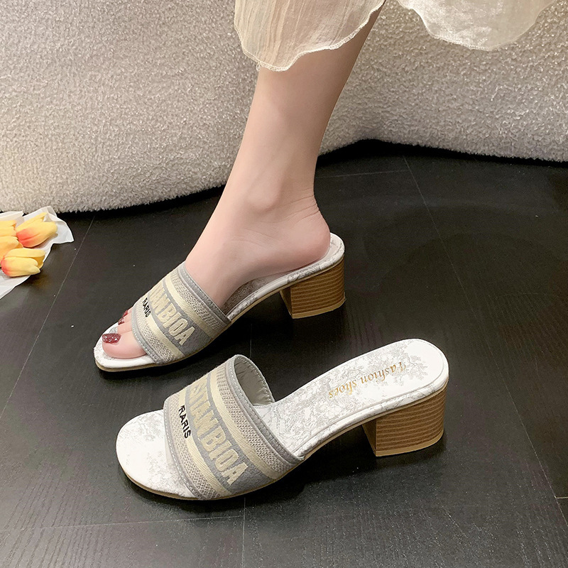 2025 free shipping new designer sandals for womens black grey blue Summer casual hot beach shoes high heels slippers