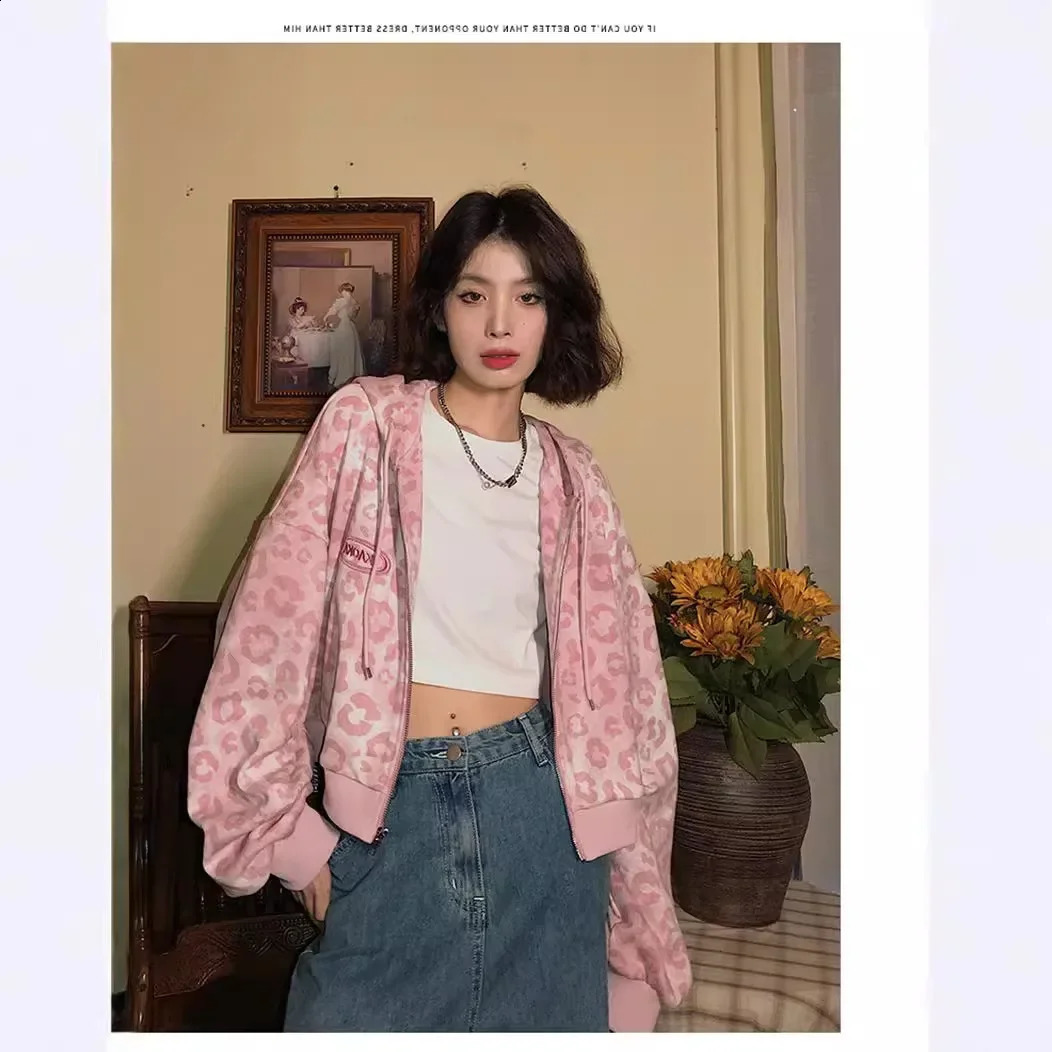 Leopard Print Cardigan Sweater Pink Crop Top Hoodie Ladies Leopard Jacket Loose-Fit Vintage Hooded Sweatshirt Cardigan for Spring/Autumn