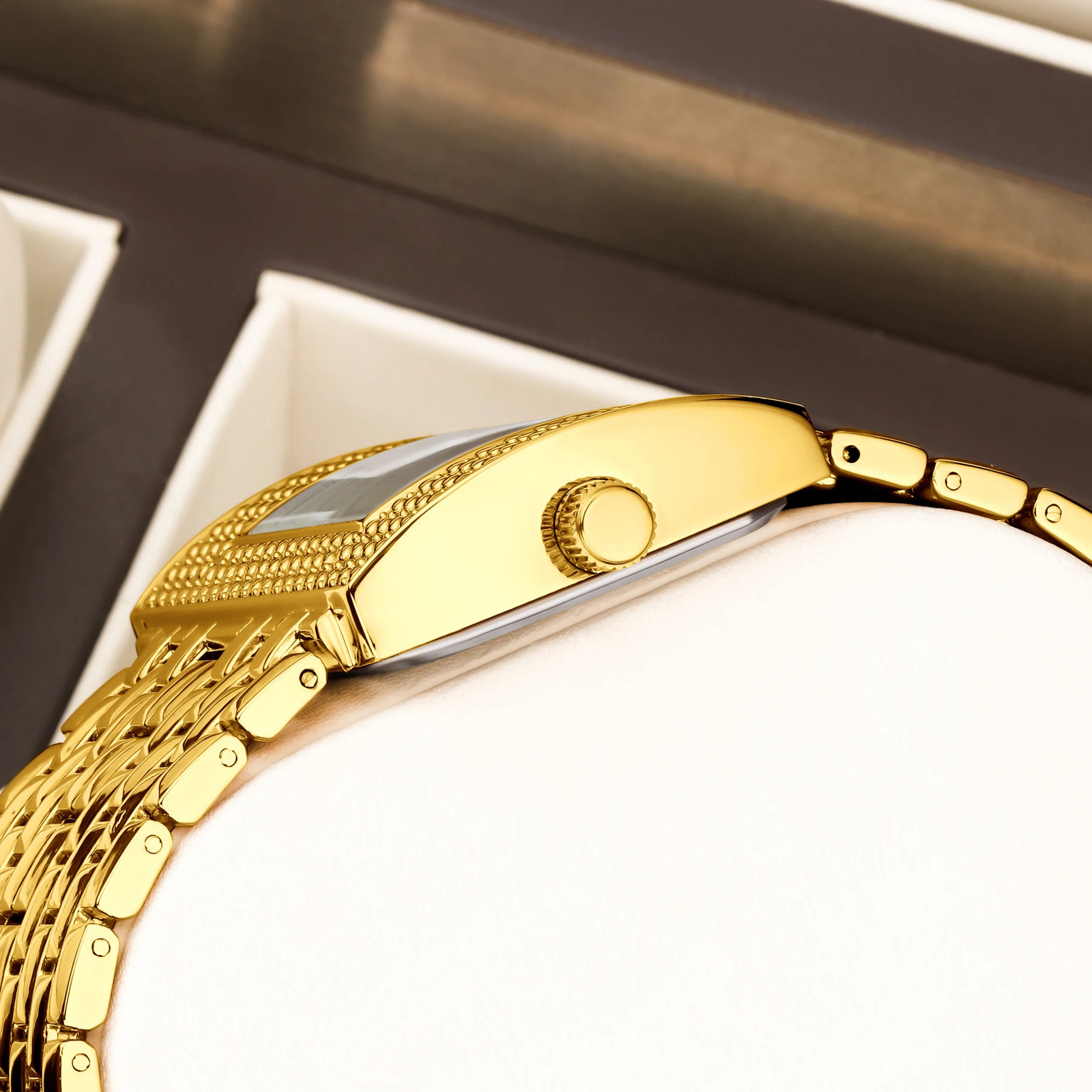 YaLaLuSi Womens Quartz Watch Sculpted Gold Color Elegant Gorgeous Style With Box Watch Remover 2024 Ion Plating 250121