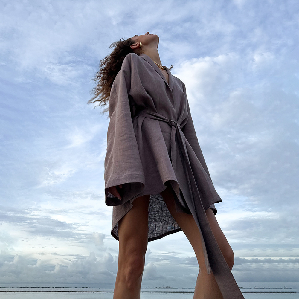 Cotton Linen Robe Women's 2025 Spring Summer New Designer Style Lace Up Dress Casual And Comfortable Beach Dress