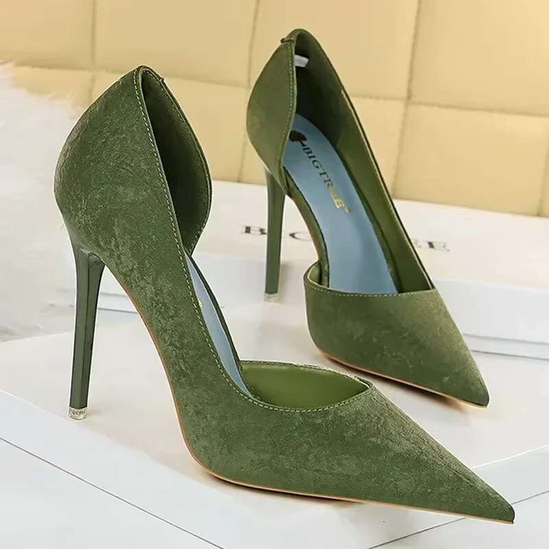 Plus Size 34-43 Women 7cm 10.5cm High Wedding Bridal Designer Pumps Lady Banquet Stiletto Nightclub Low Heels Shoes