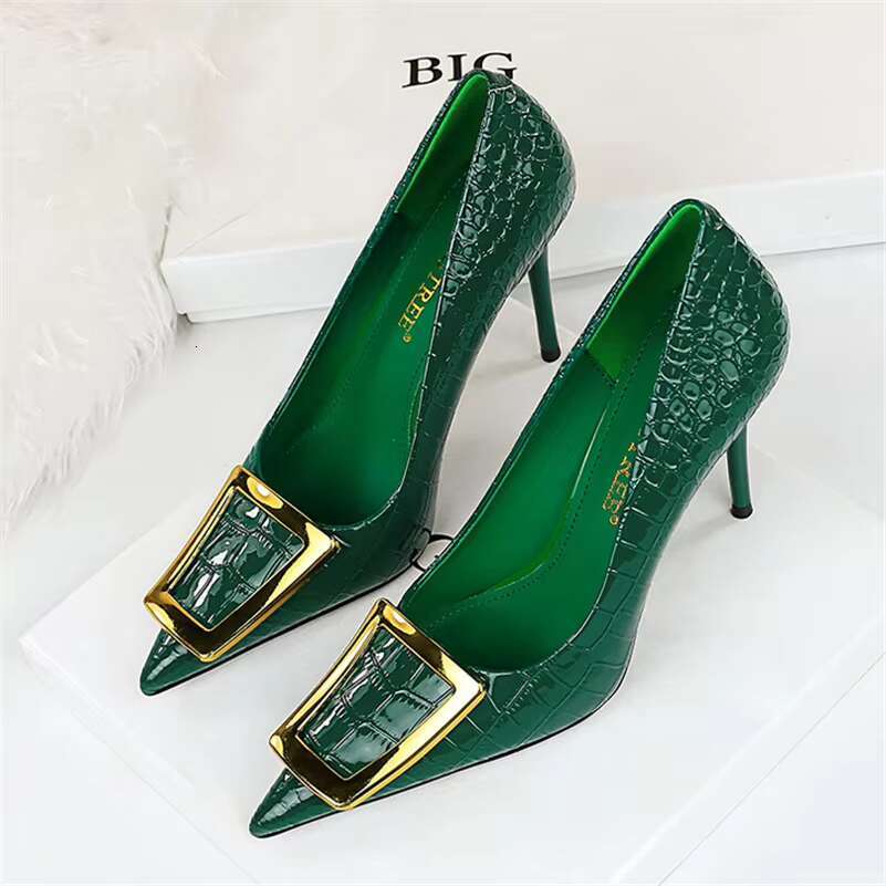 Women 10cm High Pumps Pointed Toe Metal Bule Heels Lady Serpentine Glossy Patent Leather Wedding Event Green Nude Shoes