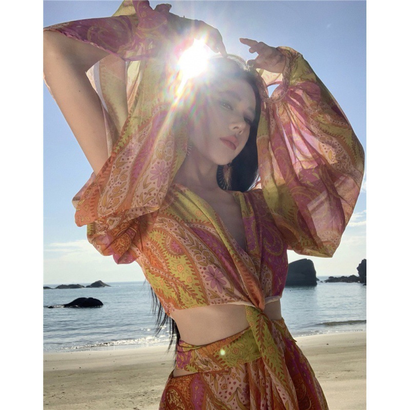 Spring And Summer New Women's Clothing Designer Bali Sanya Seaside Vacation Style Beach Dress Sexy Long Sleeved Slim Fit Atmosphere Dress