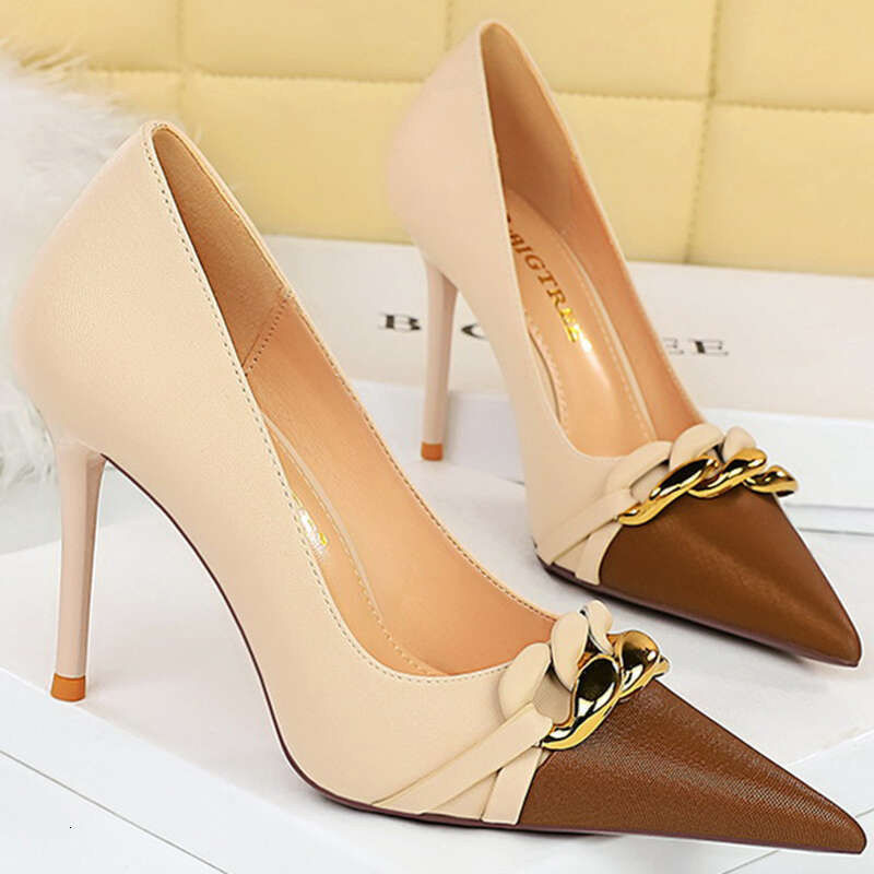 Designer Women 9.5cm Fetish High Wedding Nude Pumps Sexy Lady Replica Metal Chain Stiletto Heels Fashion Prom Shoes